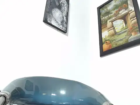 Snapshot of ElCaballeroNegro24 chatting on 24, 9, 2025 ElCaballeroNegro24 online show from 24, 9, 2025