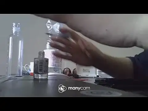 Snapshot of ITALIANASISIXX chatting on 11, 2, 2025 ITALIANASISIXX online show from 11, 2, 2025