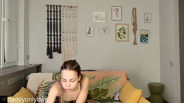 daddyonlyloveme online show from 1, 11, 2025