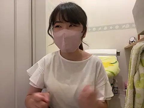 Snapshot of sora_033 chatting on 9, 10, 2025 sora 033 online show from 9, 10, 2025