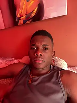 Snapshot of Brycce_santos chatting on 6, 10, 2025 Brycce santos online show from 6, 10, 2025