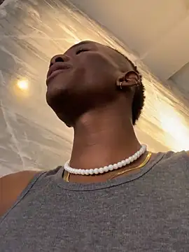 Brycce santos online show from 24, 4, 2026