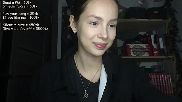 Snapshot of Yuna5343 chatting on 1, 6, 2026 Yuna5343 online show from 1, 6, 2026