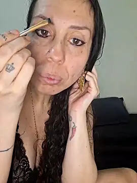 Snapshot of Lhcruz chatting on 6, 5, 2026 Lhcruz online show from 6, 5, 2026