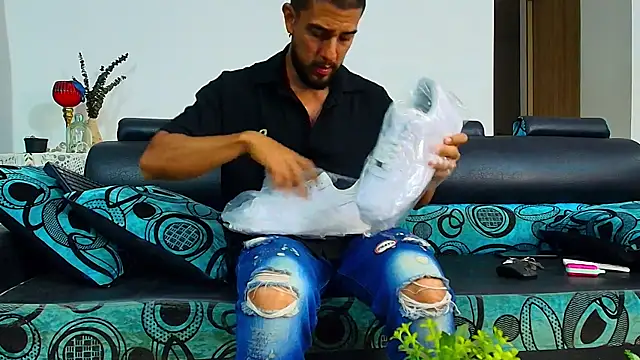 Snapshot of DaveSoldier chatting on 4, 10, 2025 DaveSoldier online show from 4, 10, 2025