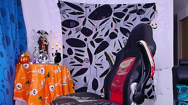 Snapshot of DaveSoldier chatting on 3, 11, 2025 DaveSoldier online show from 3, 11, 2025