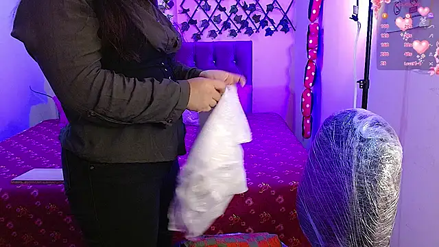 Estrella  sex online show from 13, 2, 2026