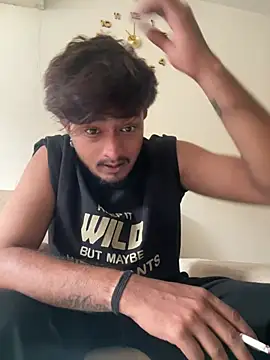 Snapshot of seenu2101 chatting on 25, 6, 2026 seenu2101 online show from 25, 6, 2026