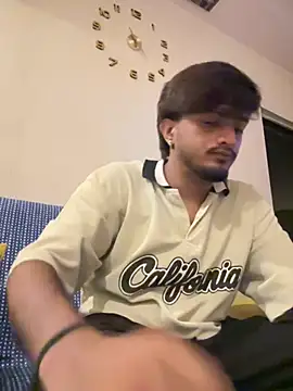 Snapshot of seenu2101 chatting on 6, 7, 2026 seenu2101 online show from 6, 7, 2026