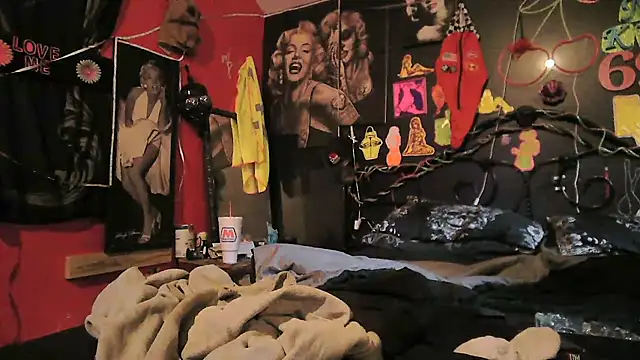 Splash Queen420 online show from 19, 4, 2026