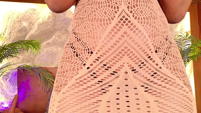 alisonn moon online show from 17, 2, 2026