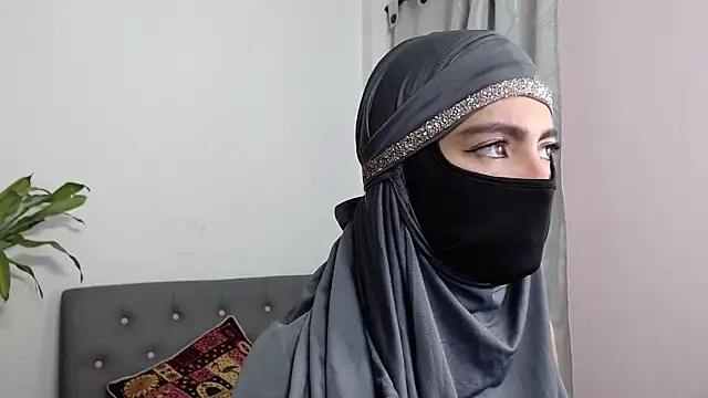 Snapshot of jade_nassar chatting on 27, 9, 2025 jade nassar online show from 27, 9, 2025