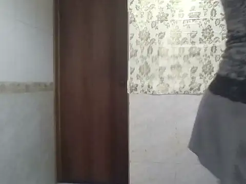 Snapshot of MiyaHottie chatting on 19, 10, 2025 MiyaHottie online show from 19, 10, 2025