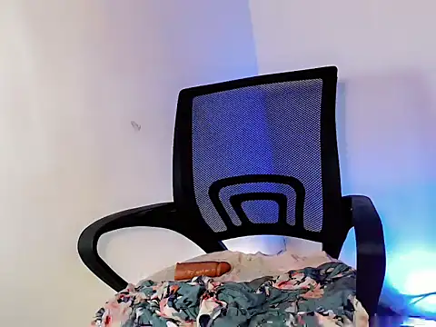 your hottest kim online show from 16, 3, 2026