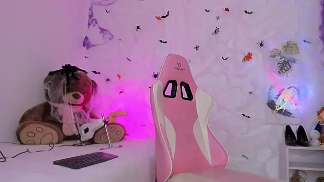 Nataly evans18 online show from 22, 10, 2025