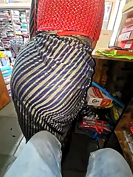 Snapshot of indianhotwife639 chatting on 4, 12, 2025 indianhotwife639 online show from 4, 12, 2025