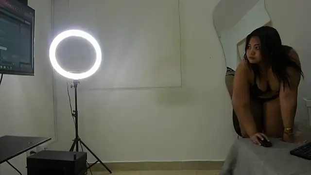 Snapshot of arielasm chatting on 16, 1, 2026 arielasm online show from 16, 1, 2026