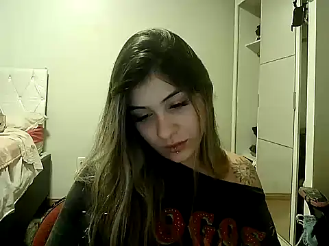 Becca B online show from 10, 3, 2026