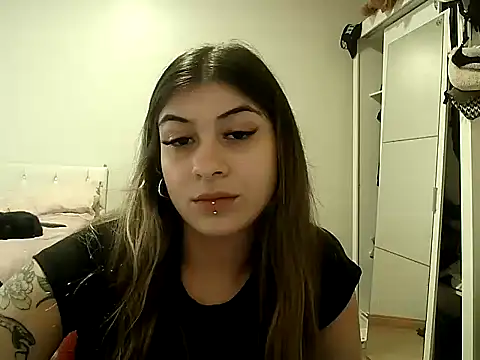 Snapshot of Becca_B chatting on 3, 6, 2026 Becca B online show from 3, 6, 2026