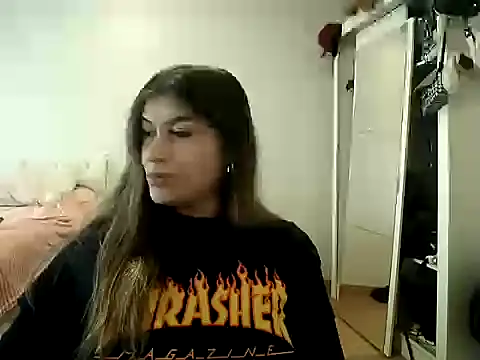 Snapshot of Becca_B chatting on 5, 6, 2026 Becca B online show from 5, 6, 2026