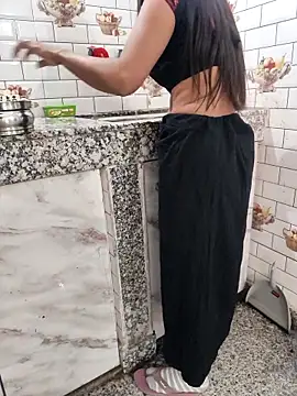 Shalu G online show from 9, 2, 2026