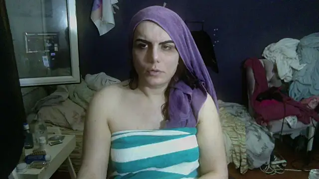Snapshot of turkishTransEfsun chatting on 2, 6, 2026 turkishTransEfsun online show from 2, 6, 2026