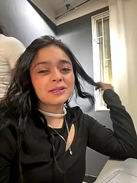 Emily Rivers  online show from 13, 11, 2025