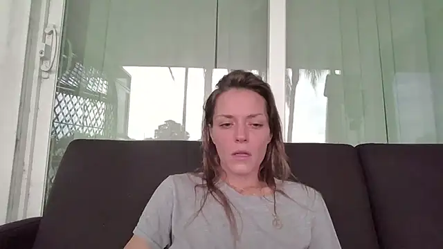 Snapshot of LaylaRainVIP chatting on 11, 9, 2025 LaylaRainVIP online show from 11, 9, 2025