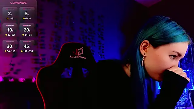 Snapshot of Kiara_Dream chatting on 8, 10, 2025 Kiara Dream online show from 8, 10, 2025