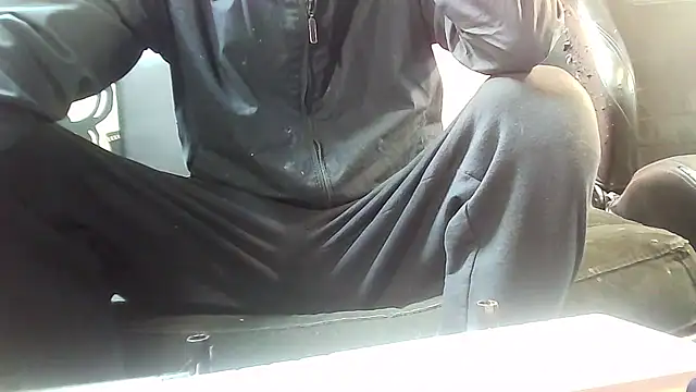 lovehairymature90 online show from 18, 2, 2026