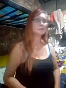 Snapshot of SexyHottMom chatting on 16, 4, 2026 SexyHottMom online show from 16, 4, 2026