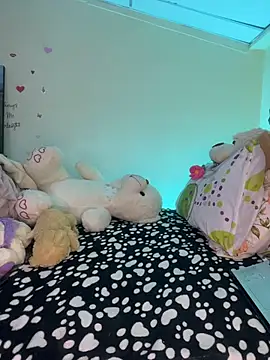 Snapshot of MiaRousexxx_ chatting on 16, 11, 2025 MiaRousexxx online show from 16, 11, 2025