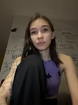 Snapshot of AsyaMiller chatting on 4, 12, 2025 AsyaMiller online show from 4, 12, 2025