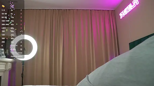 Snapshot of fordenisk chatting on 24, 10, 2025 fordenisk online show from 24, 10, 2025