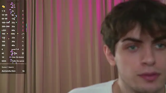 Snapshot of fordenisk chatting on 31, 10, 2025 fordenisk online show from 31, 10, 2025