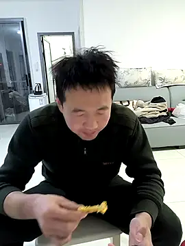 huanhuanaaaaa online show from 13, 3, 2026