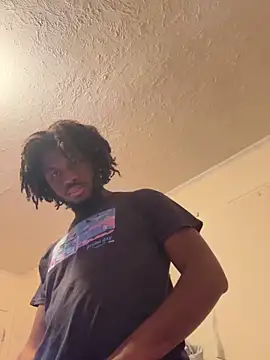 Snapshot of ThickDic28 chatting on 31, 10, 2025 ThickDic28 online show from 31, 10, 2025