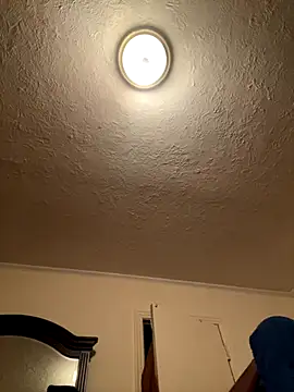 Snapshot of ThickDic28 chatting on 14, 11, 2025 ThickDic28 online show from 14, 11, 2025