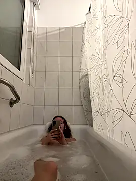 Snapshot of Emilia_Mausi chatting on 12, 1, 2026 Emilia Mausi online show from 12, 1, 2026