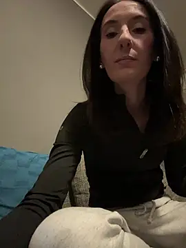 Snapshot of Emilia_Mausi chatting on 18, 2, 2026 Emilia Mausi online show from 18, 2, 2026