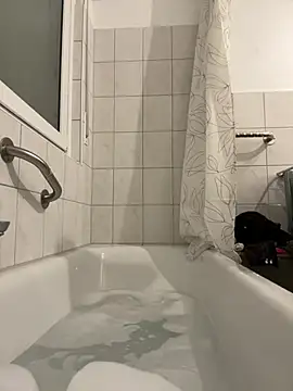 Snapshot of Emilia_Mausi chatting on 14, 3, 2026 Emilia Mausi online show from 14, 3, 2026