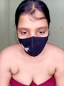 Rose-luckey online show from 2, 11, 2025