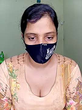 Rose-luckey online show from 2, 12, 2025