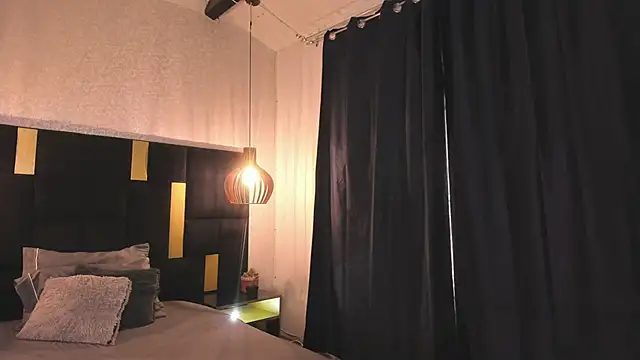 Snapshot of Lucio__Fox chatting on 7, 1, 2026 Lucio Fox online show from 7, 1, 2026