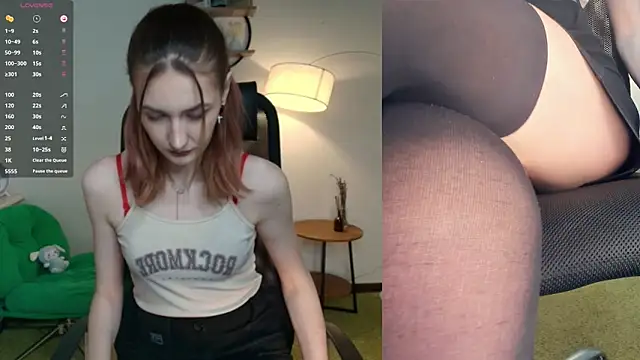 EasterBlink online show from 8, 2, 2026