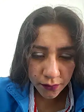 Snapshot of CAROLINE__07 chatting on 29, 11, 2025 CAROLINE 07 online show from 29, 11, 2025