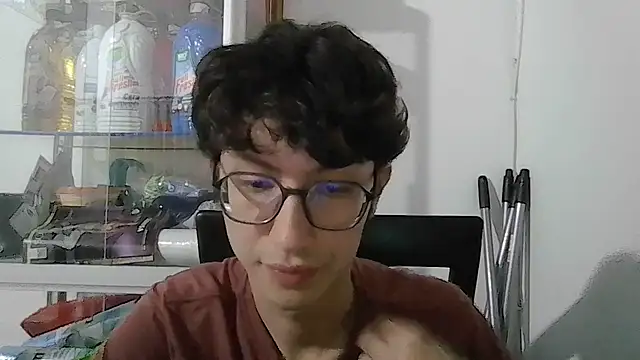 Snapshot of Kevintdx chatting on 26, 9, 2025 Kevintdx online show from 26, 9, 2025