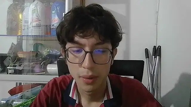 Snapshot of Kevintdx chatting on 27, 9, 2025 Kevintdx online show from 27, 9, 2025