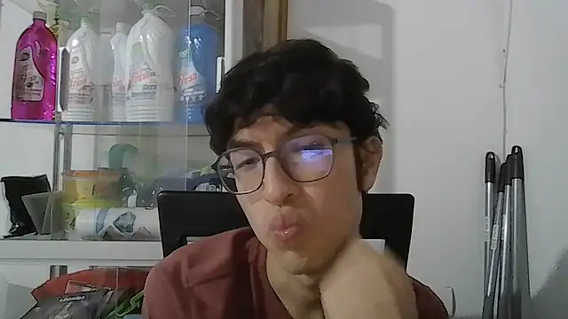 Snapshot of Kevintdx chatting on 2, 10, 2025 Kevintdx online show from 2, 10, 2025