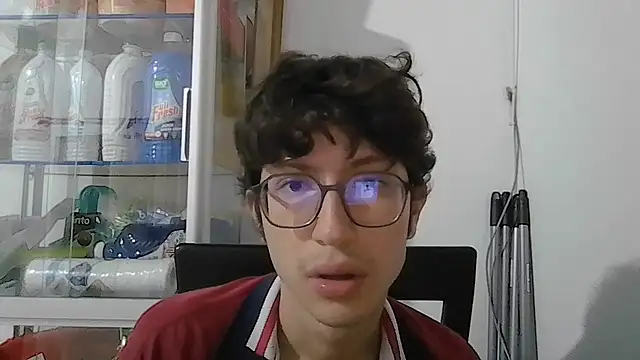 Snapshot of Kevintdx chatting on 8, 10, 2025 Kevintdx online show from 8, 10, 2025